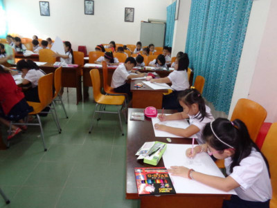 Hội thi vẽ tranh chào mừng ngày Nhà giáo Việt Nam 20 tháng 11