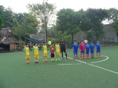 Trường tiểu học Hiệp Thành tham gia giải bóng đá học sinh tiểu học