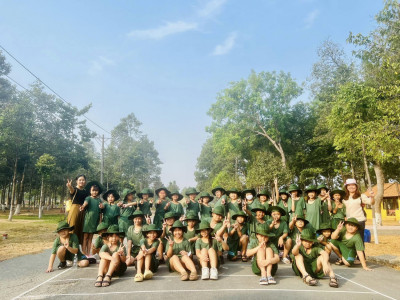 Trường tiểu học Hiệp Thành tổ chức hoạt động trải nghiệm "Một ngày em làm chiến sĩ"